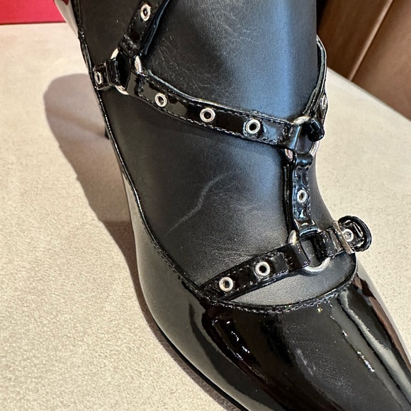 New Authentic Valentino Strappy Ankle bootie - Picture 9 of 9